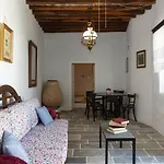 Traditional House In Sifnos * Apollonia